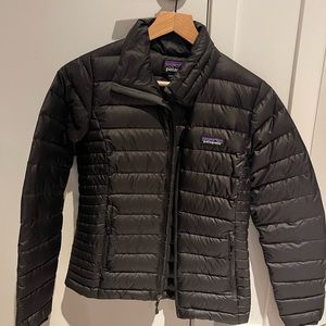 Black XXS women’s Patagonia jacket